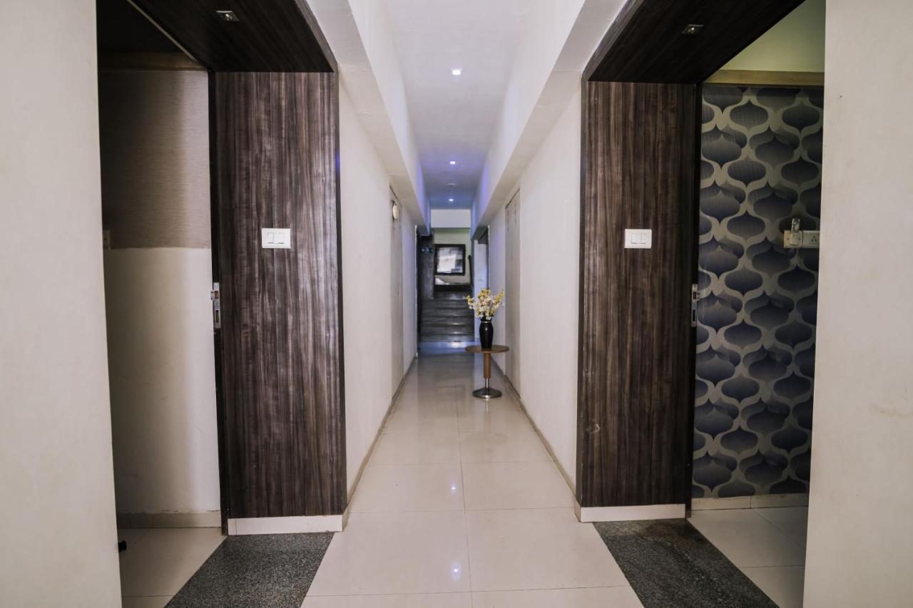 Hotel Monarch Guestline In Midc Rabale, นาวีมุมไบ ภายนอก รูปภาพ