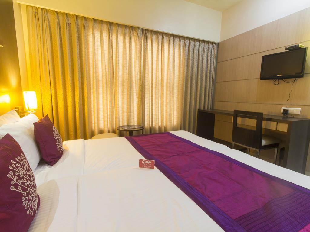 Hotel Monarch Guestline In Midc Rabale, นาวีมุมไบ ภายนอก รูปภาพ