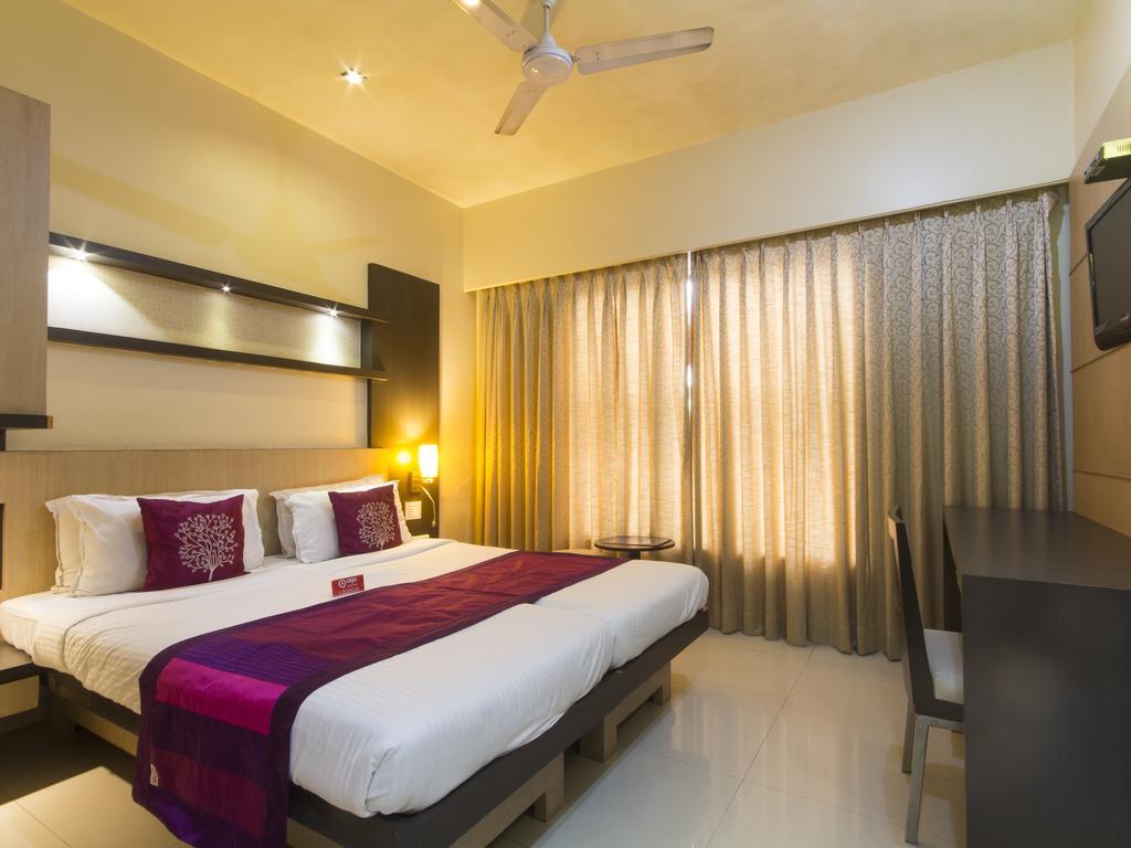Hotel Monarch Guestline In Midc Rabale, นาวีมุมไบ ภายนอก รูปภาพ